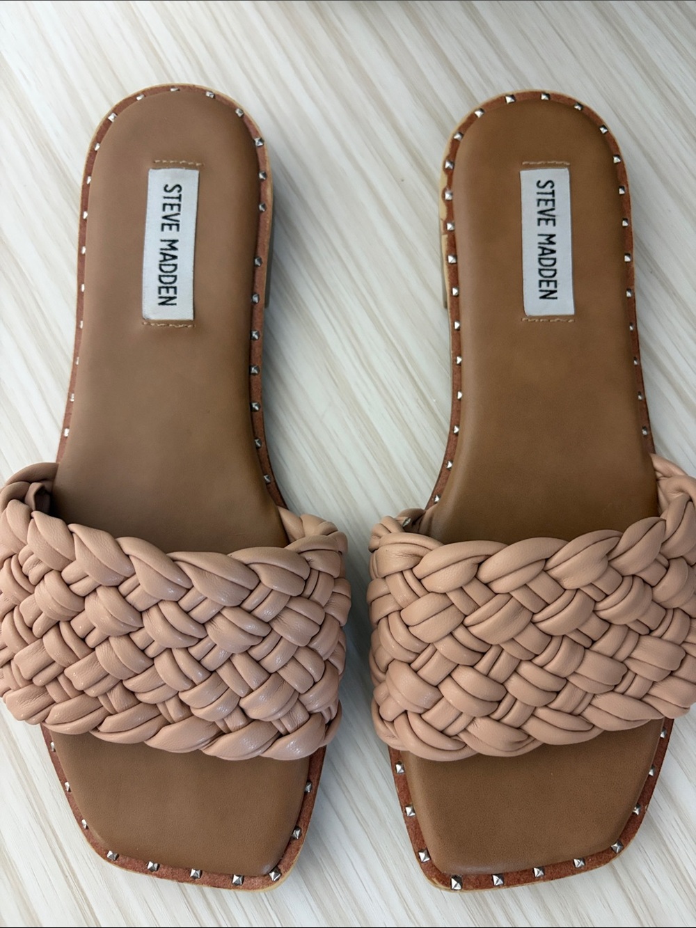 Steve Madden Braided Slide Sandals in Nude/Tan!! EUC!! - Picture 2 of 6